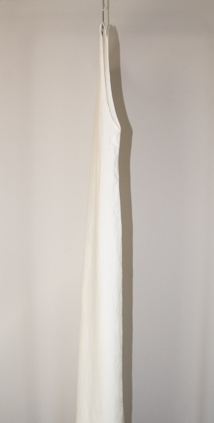Sleeveless Full-Length Inner