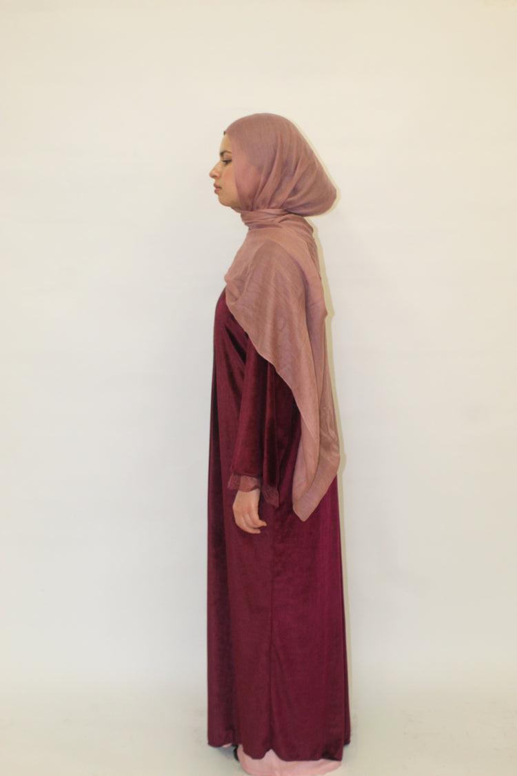 Ruby Night Abaya