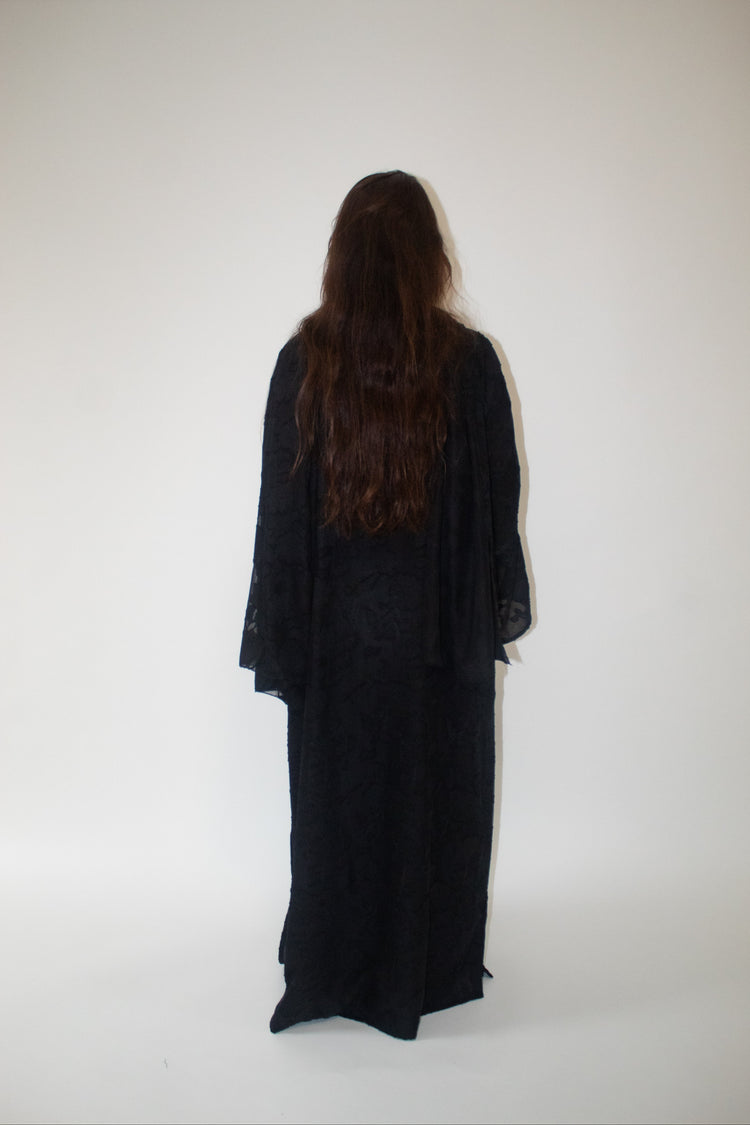 Rose Noir Abaya